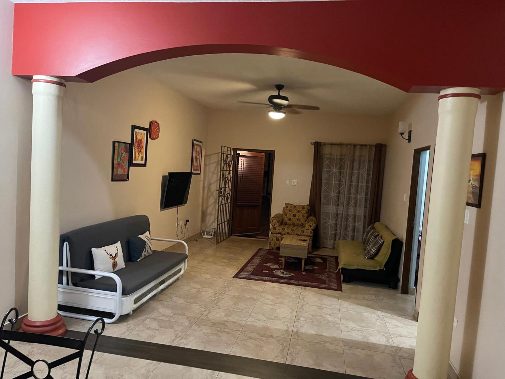 Le Quad - One Bedroom & Studio Apt - Private, Spacious & Secured Kingston Kültér fotó
