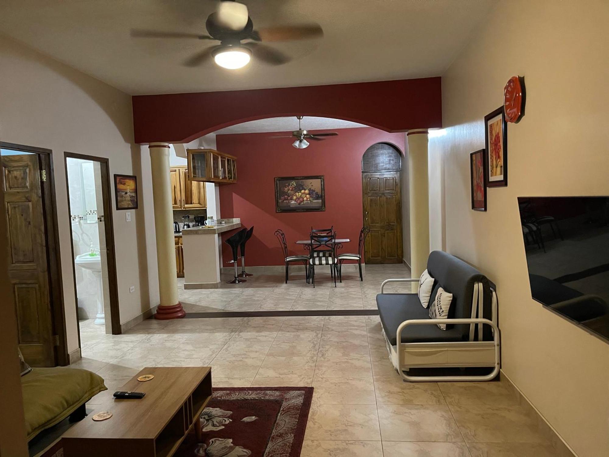 Le Quad - One Bedroom & Studio Apt - Private, Spacious & Secured Kingston Kültér fotó